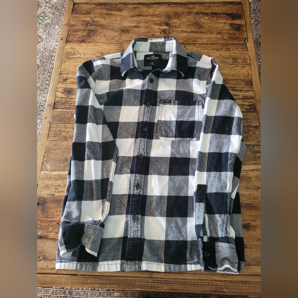 Hollister Long Sleeve Button Up Plaid White Black XS